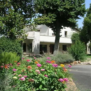 Relais La Canfora 2*, Roma Italia
